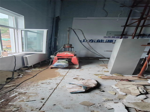 石岐区街道地基基础下沉墙体裂缝加固注浆顶升施工